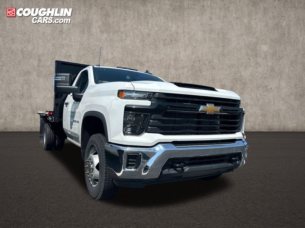 2024 Chevrolet Silverado 6500 HD