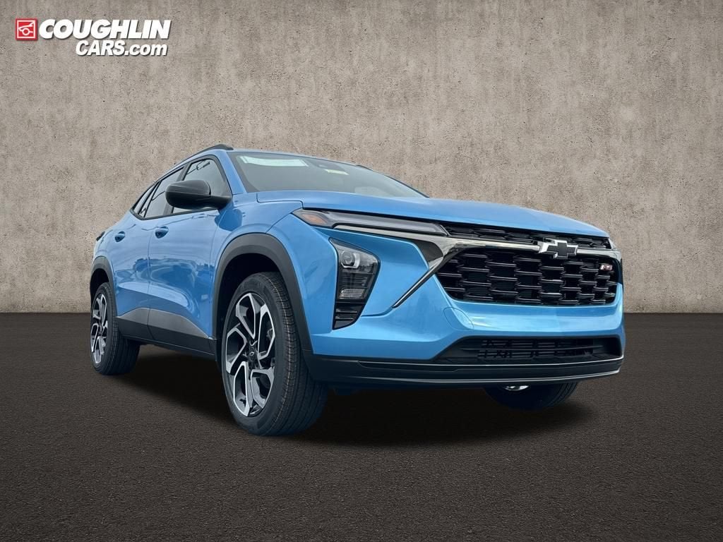 2026 Chevrolet Trax 2RS in Marina Blue Metallic — front three-quarter view